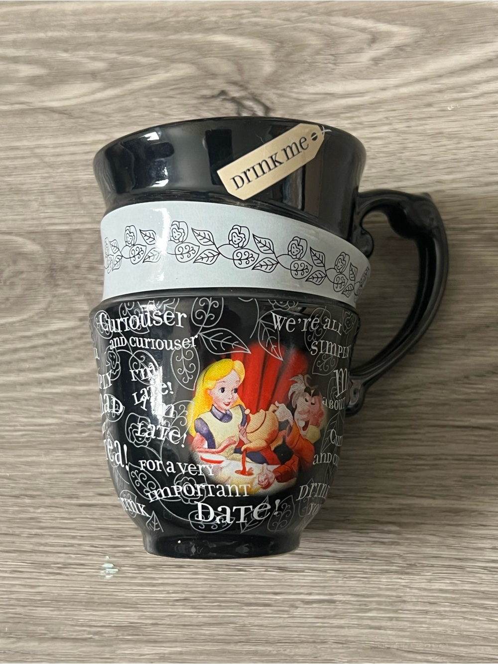 Disney’s Alice in Wonderland Mug